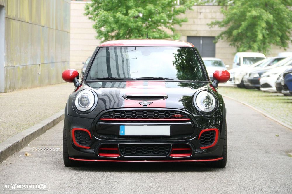 MINI 3 Portas John Cooper Works Essential - 5
