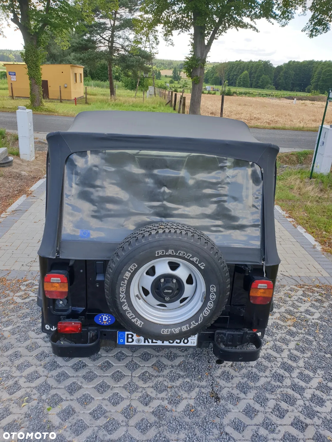 Jeep Wrangler 2.5 Sport - 4