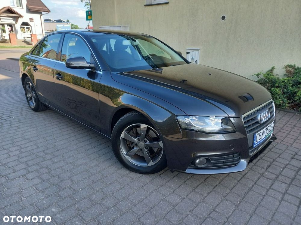 Audi A4 Limousine 2.0 TDI ultra DPF Attraction - 2