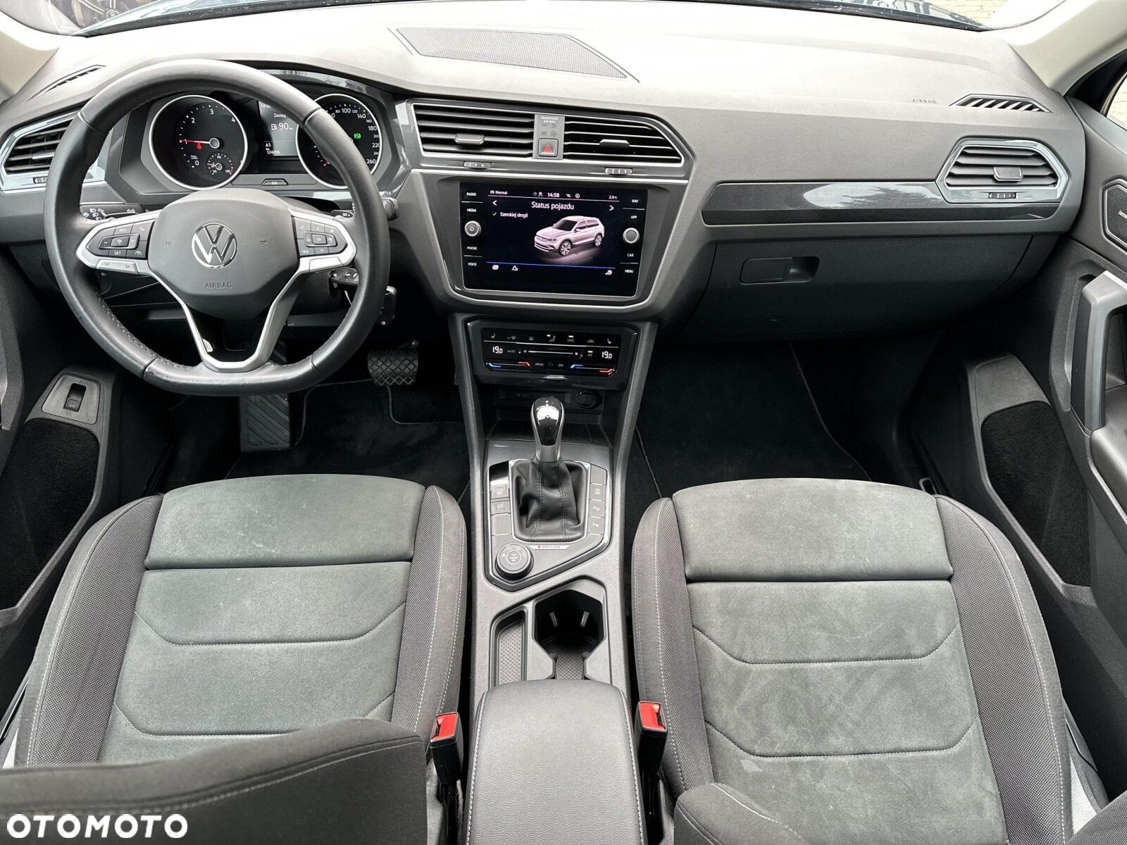 Volkswagen Tiguan - 10