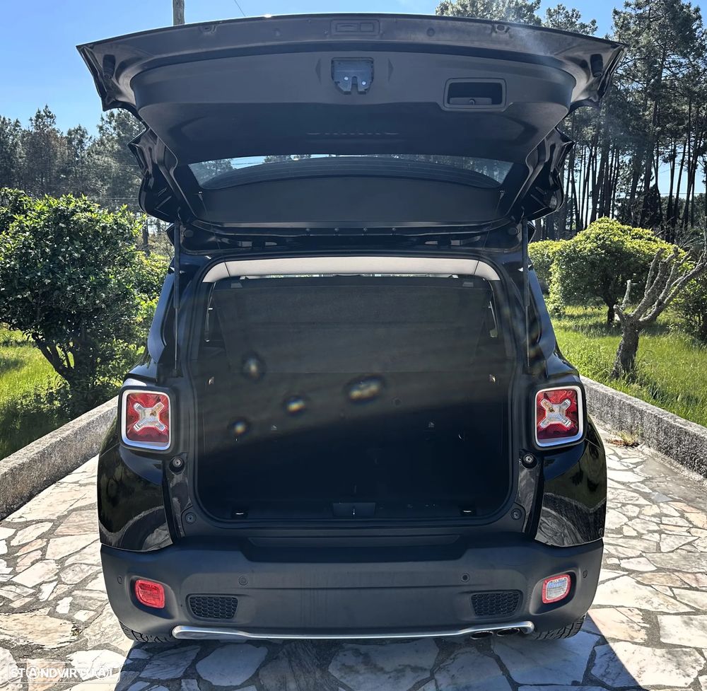 Jeep Renegade 1.6 MJD SkyEdition - 25