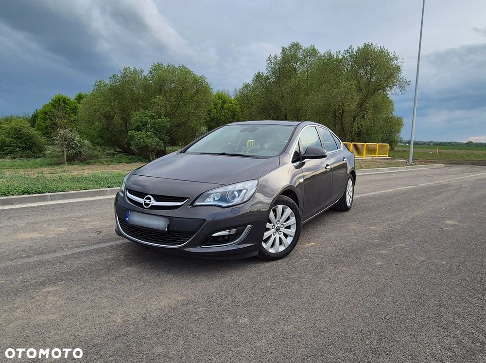 Opel Astra 1.7 CDTI ecoFLEX - 22