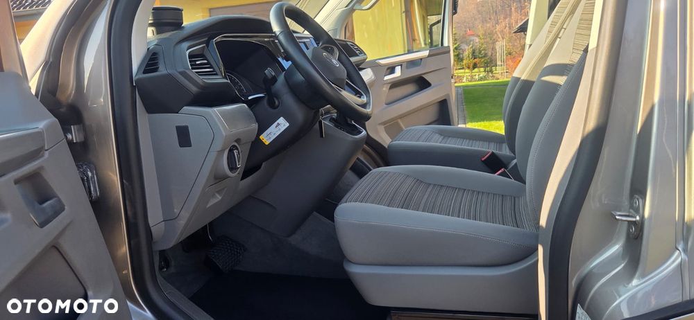 Volkswagen California - 23