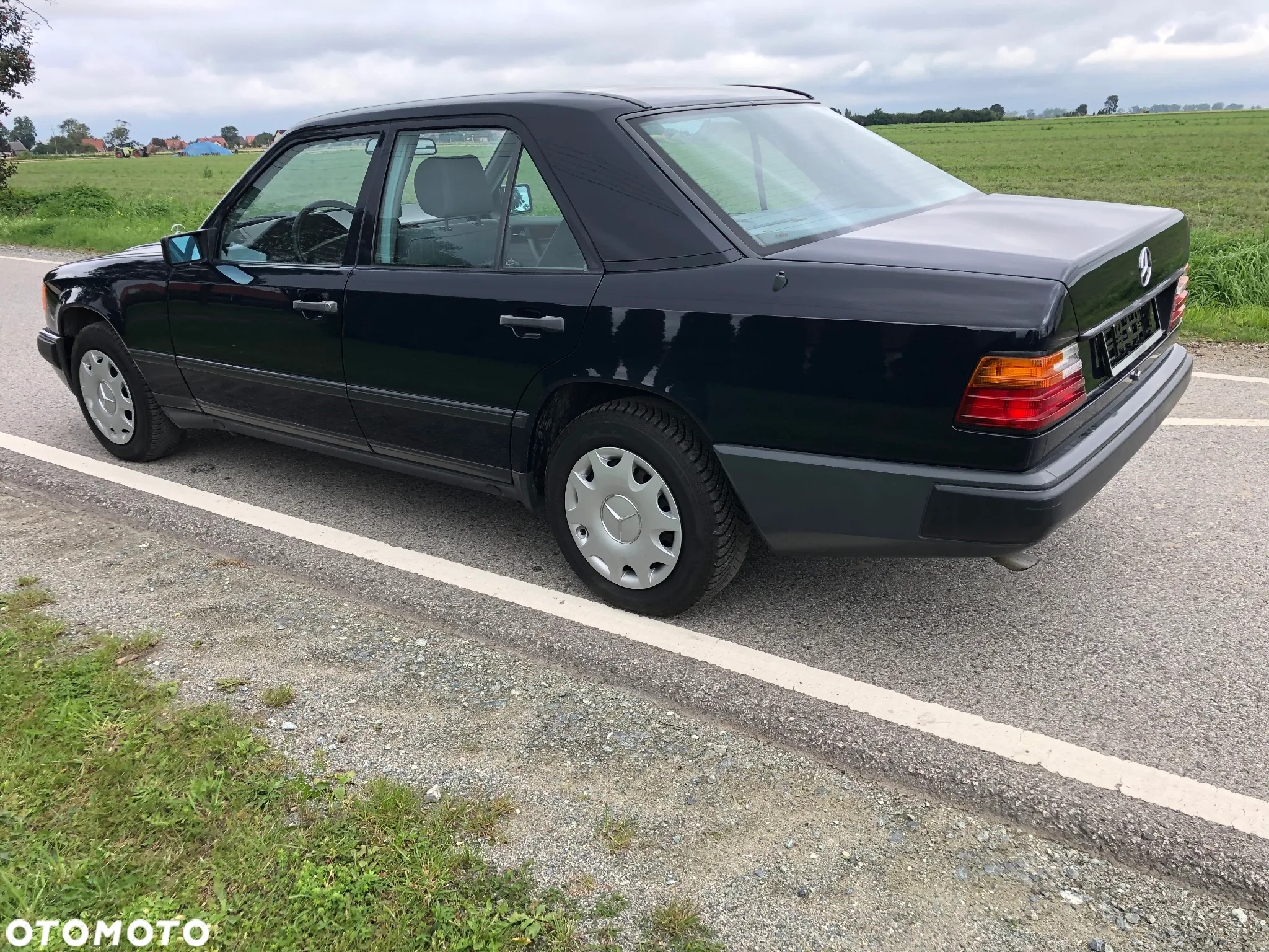 Mercedes-Benz W124 (1984-1993) - 16