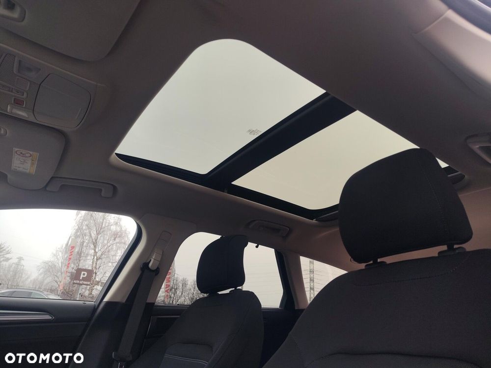Ford Mondeo 2.0 EcoBlue Titanium - 16