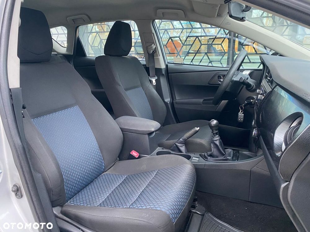 Toyota Auris 1.6 Active - 7
