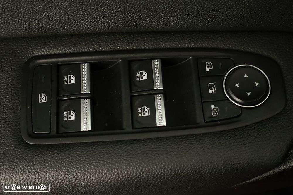 Renault Captur 1.0 TCe Techno Bi-Fuel - 20