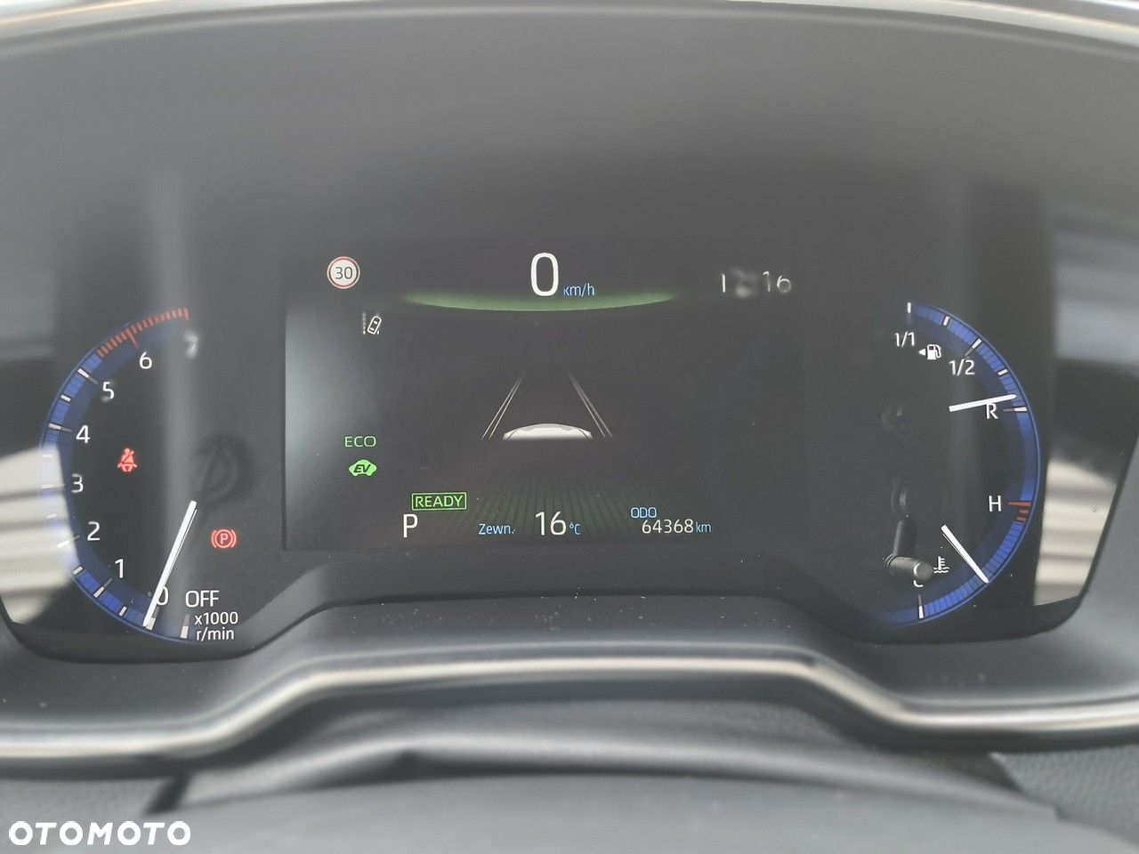 Toyota Corolla - 22