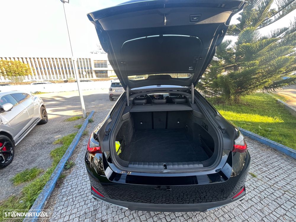 BMW i4 eDrive40 - 19