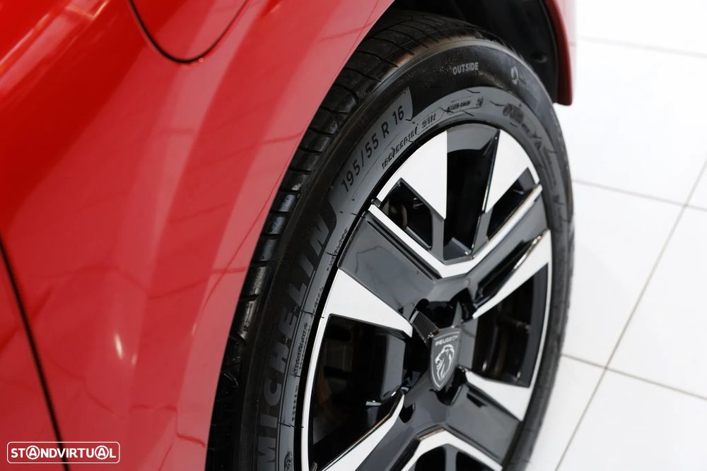 Peugeot 208 1.2 PureTech Allure - 16