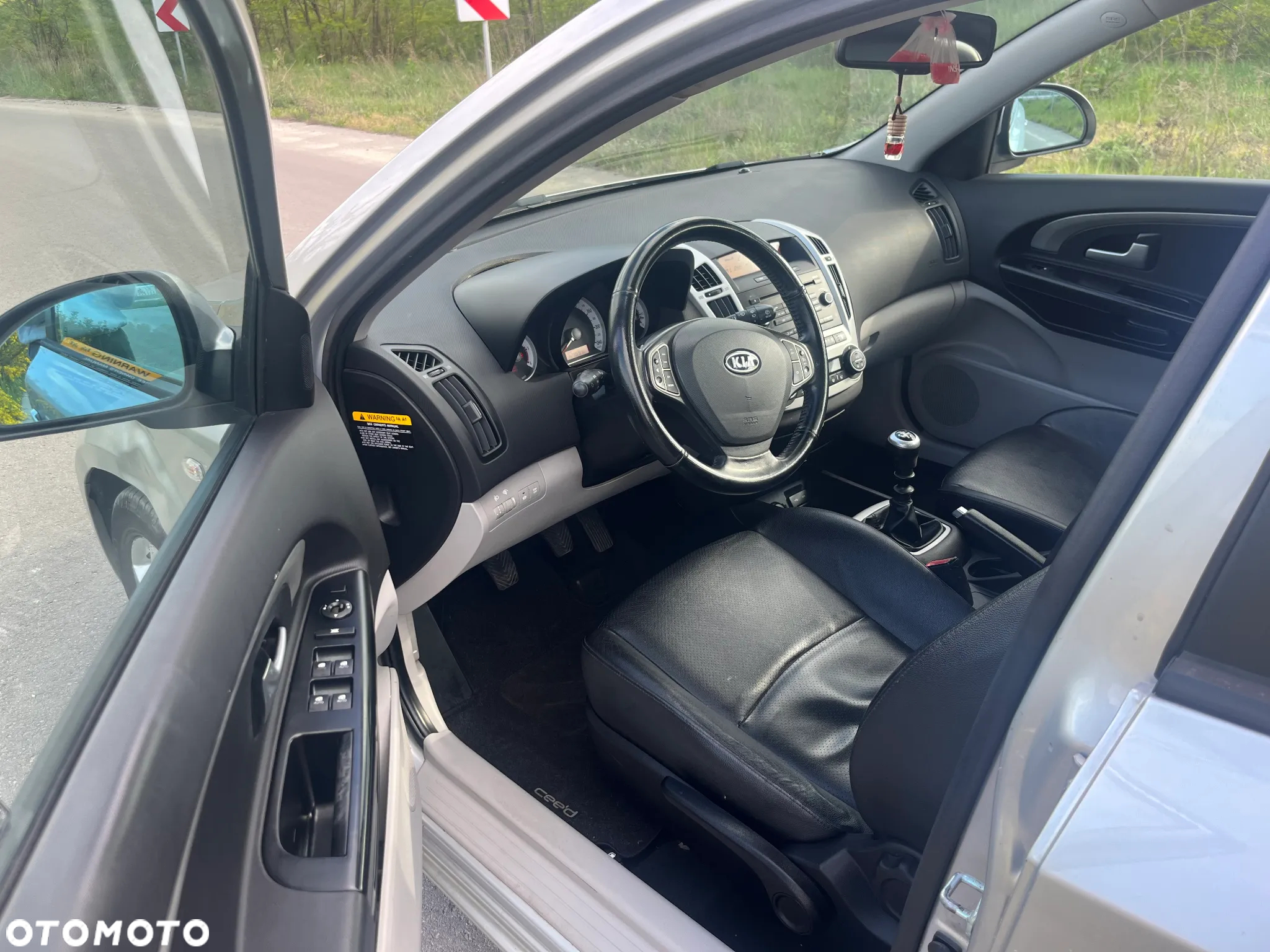 Kia Ceed - 7