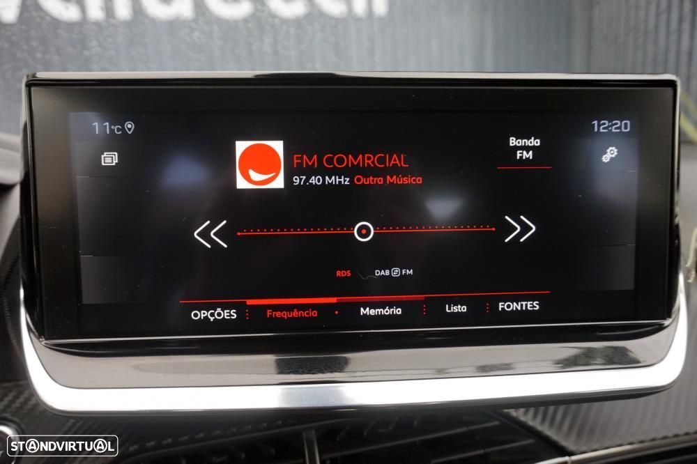 Peugeot 2008 1.2 PureTech GT Line - 16