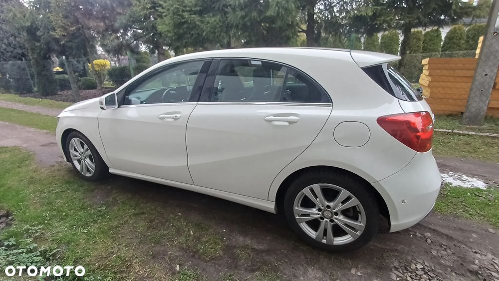 Mercedes-Benz Klasa A 180 (BlueEFFICIENCY) Urban - 5