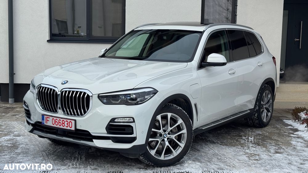BMW X5 xDrive45e AT PHEV - 3