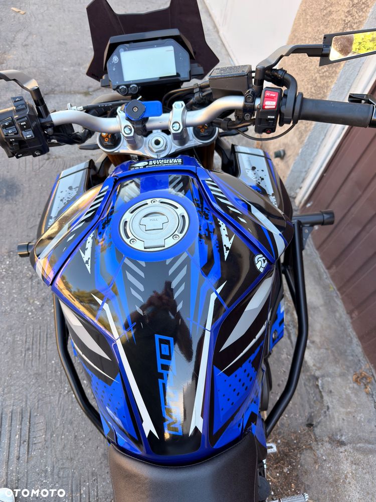 Yamaha MT - 11