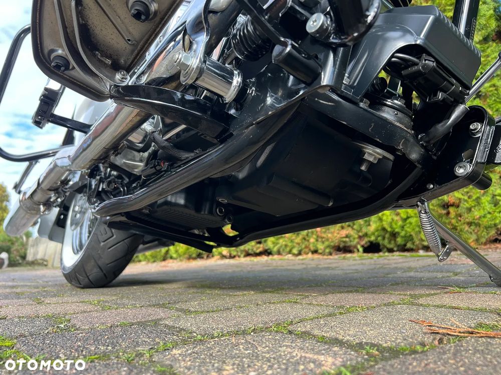 Harley-Davidson Touring Road King - 24