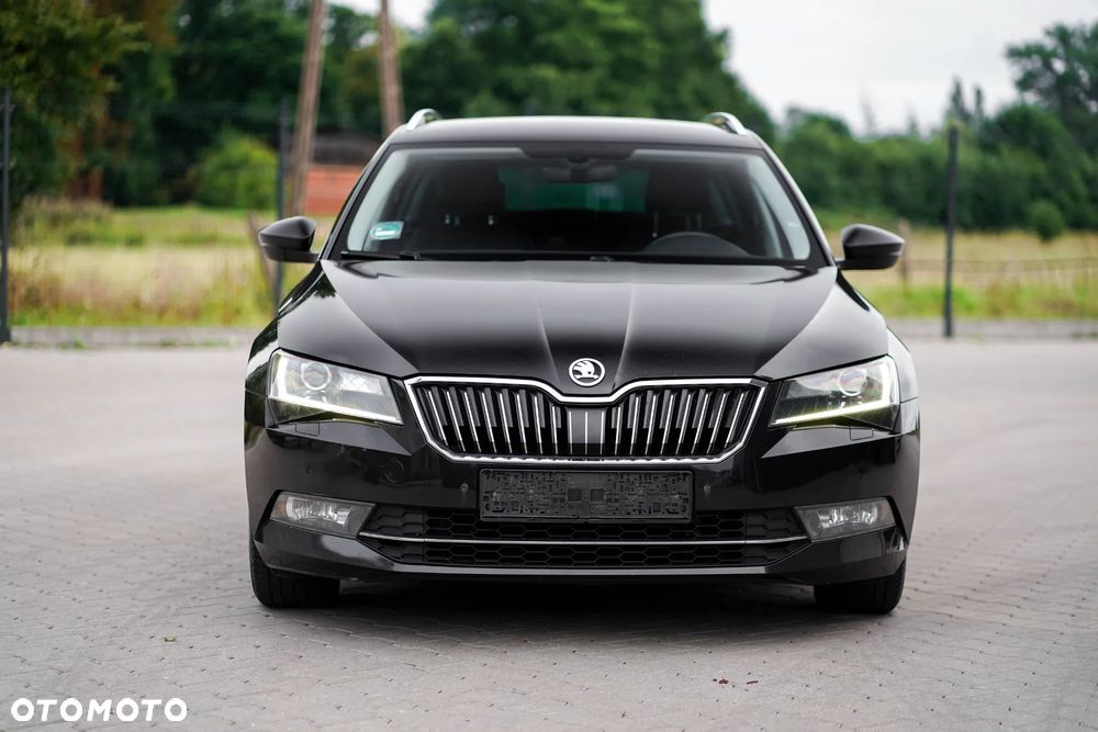 Skoda Superb 2.0 TDI Ambition - 3