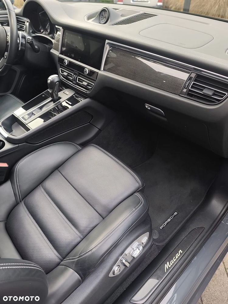Porsche Macan - 11