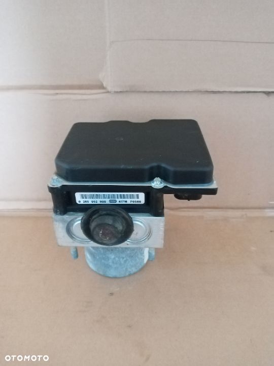 Pompa sterownik ABS ESP Fiat 500 51913831 0265252447 0265952099 - 2