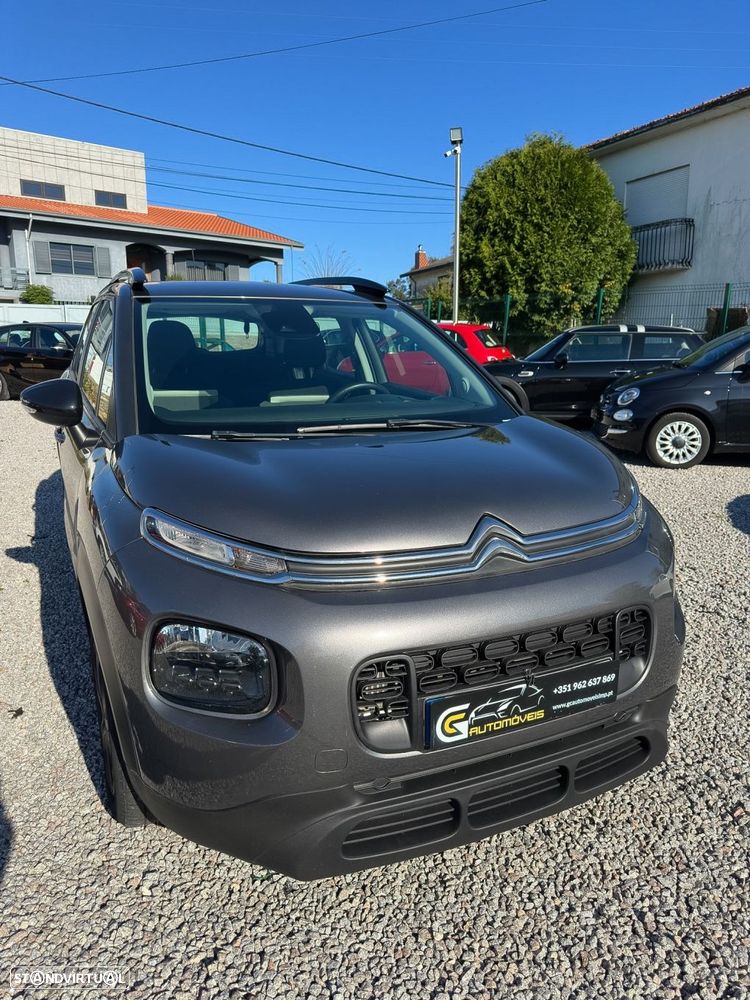 Citroën C3 1.2 PureTech C-Series - 1