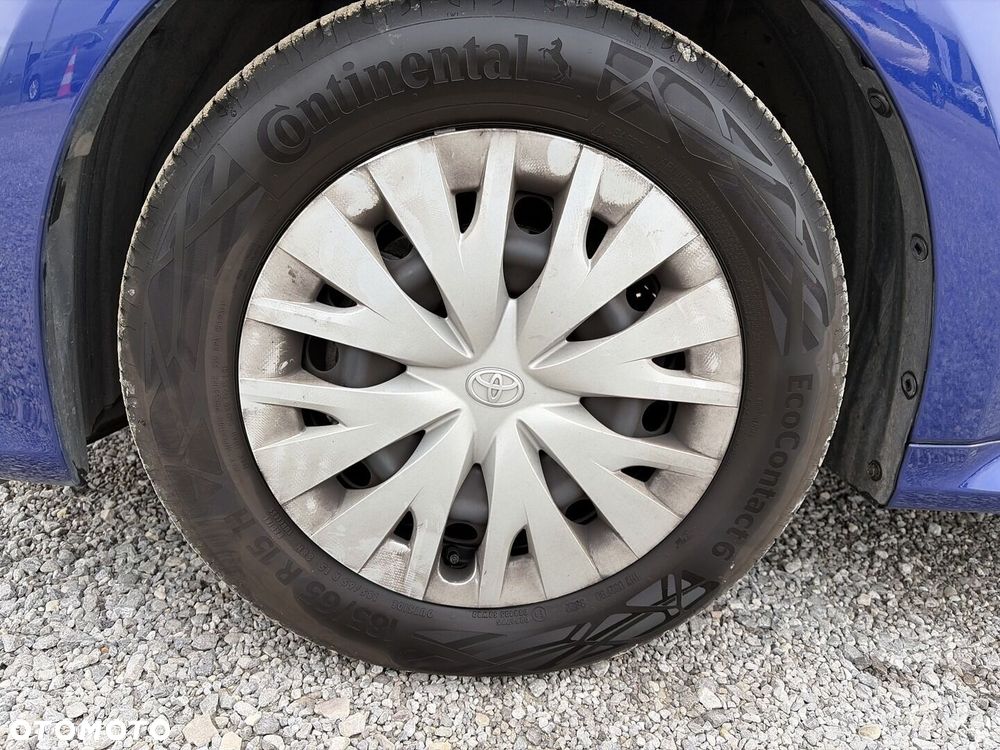 Toyota Yaris 1.5 Comfort CVT - 18