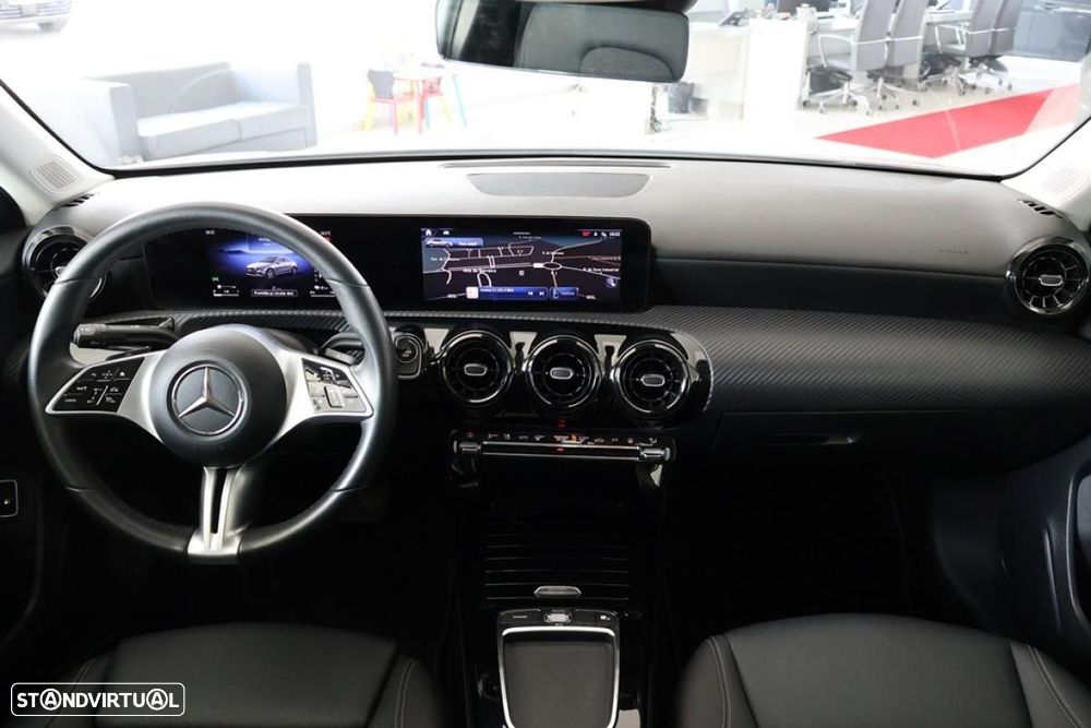 Mercedes-Benz A 250 Limousine e 8G-DCT - 19