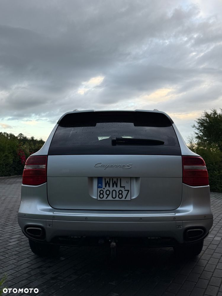 Porsche Cayenne - 3