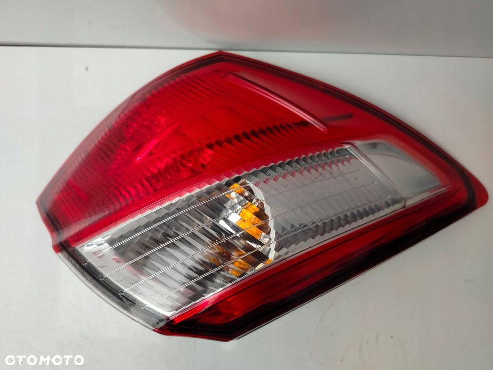 nissan qashqai j10 lift 09r- lampa lewy tył lewa tylna - 5