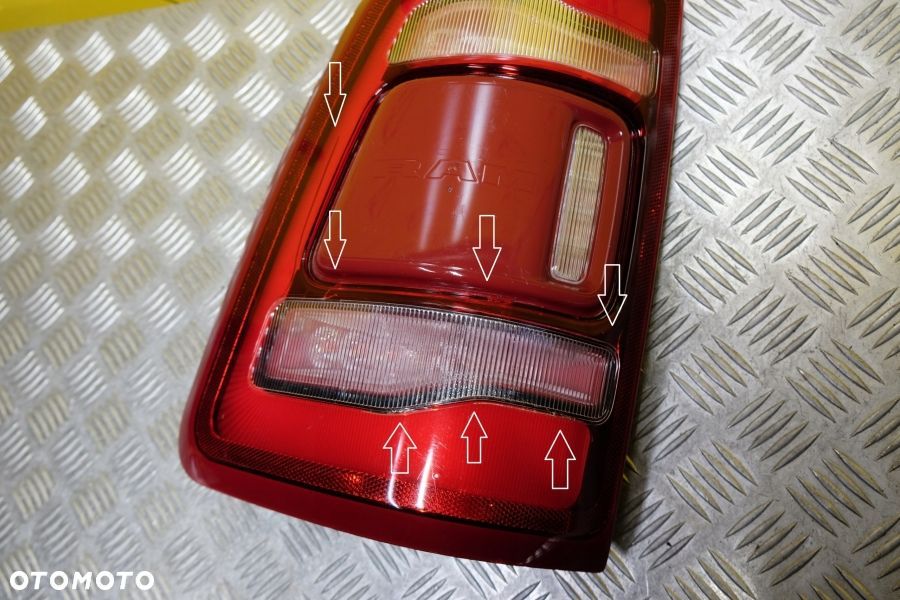 DODGE RAM 1500 2019- LAMPA TYŁ LEWA LED USA - 9