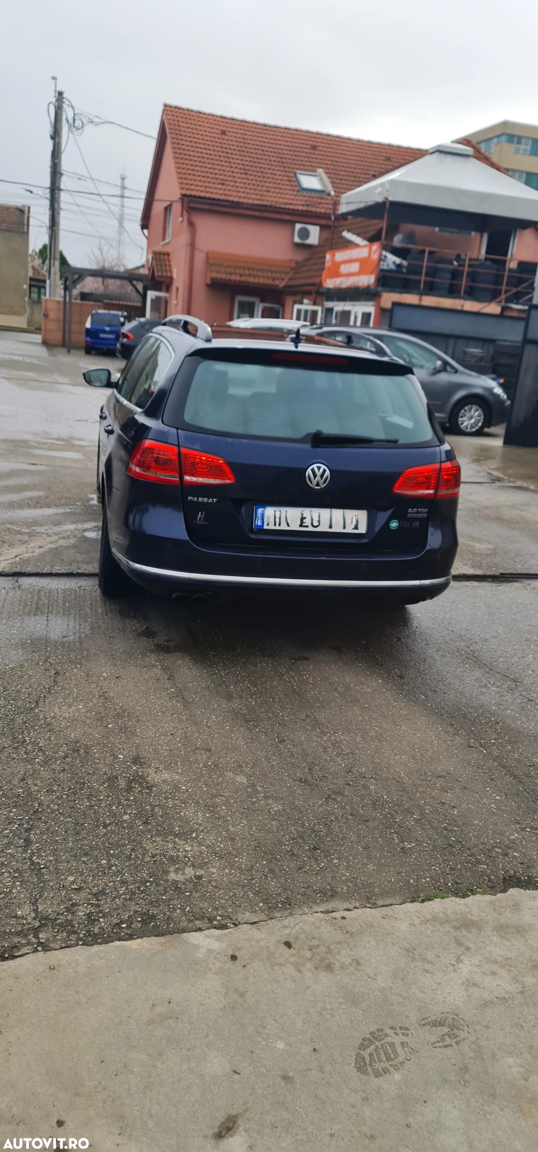 Volkswagen Passat Variant 2.0 TDI 4Motion BlueMotion Technology Comfortline - 8