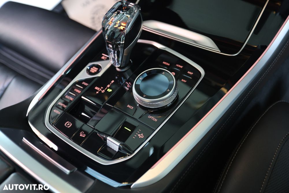 BMW X5 xDrive45e - 10
