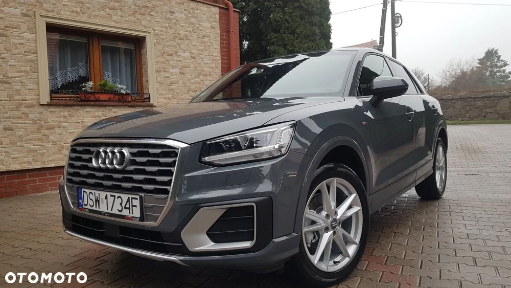 Audi Q2 35 TFSI Sport - 1