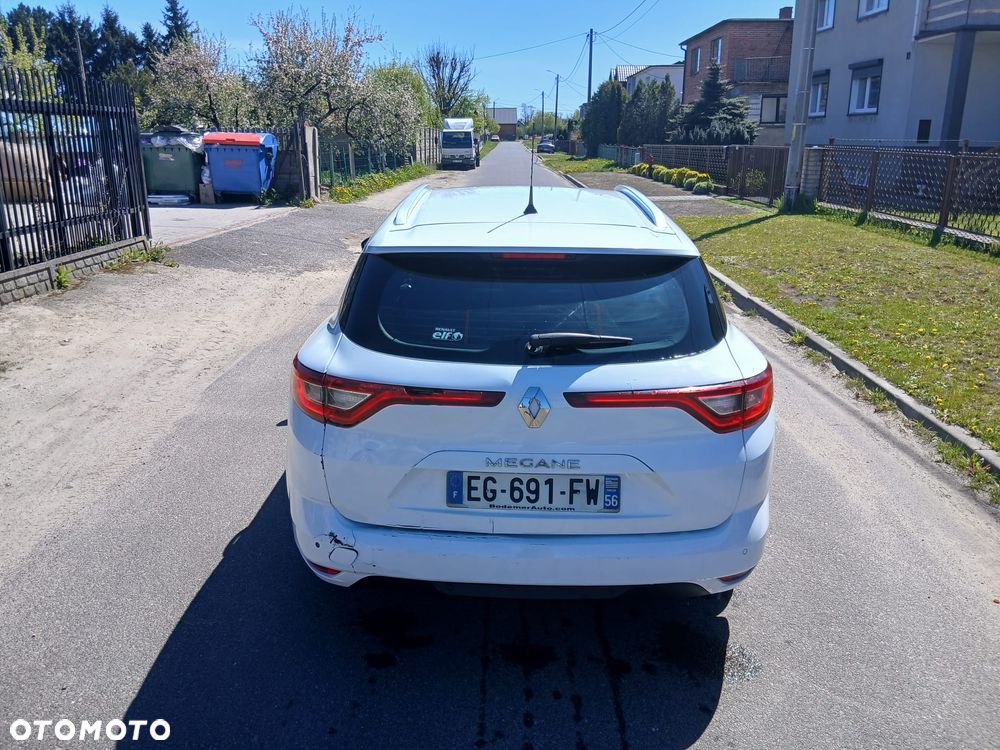 Renault Megane 1.5 dCi Energy Bose EU6 - 8