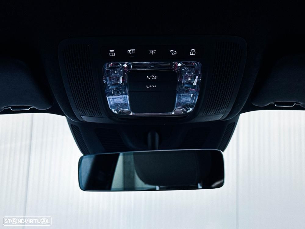 Mercedes-Benz EQB 350 4Matic AMG Line - 23