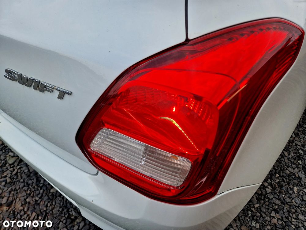 Suzuki Swift 1.2 Premium Plus - 12