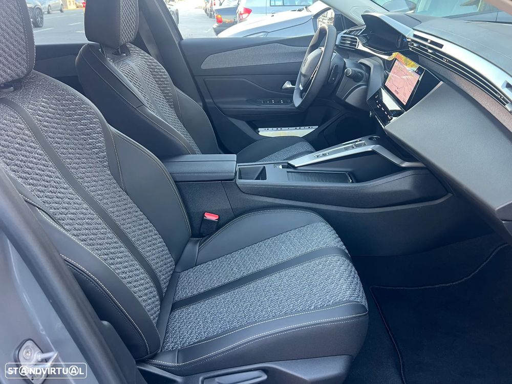 Peugeot e-308 SW 156 Allure - 11