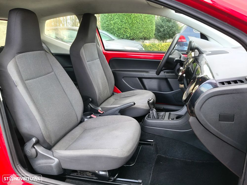 VW Up! 1.0 BlueMotion Groove - 8