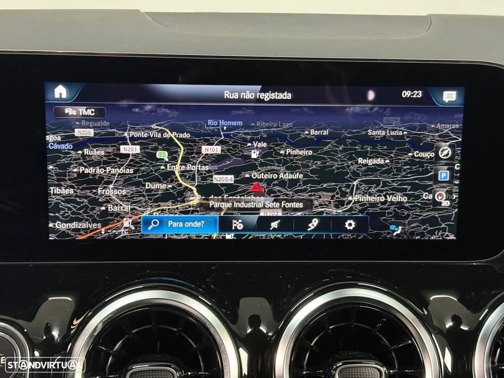 Mercedes-Benz GLA 250 e 8G-DCT AMG Line - 11