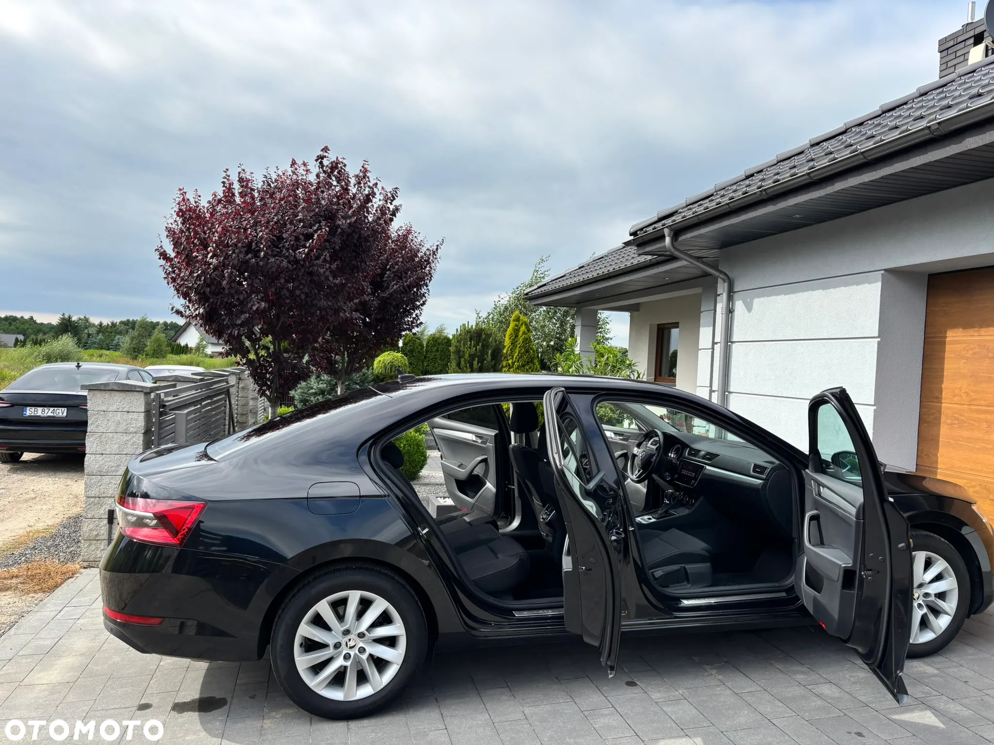Skoda Superb 2.0 TSI Ambition DSG - 19