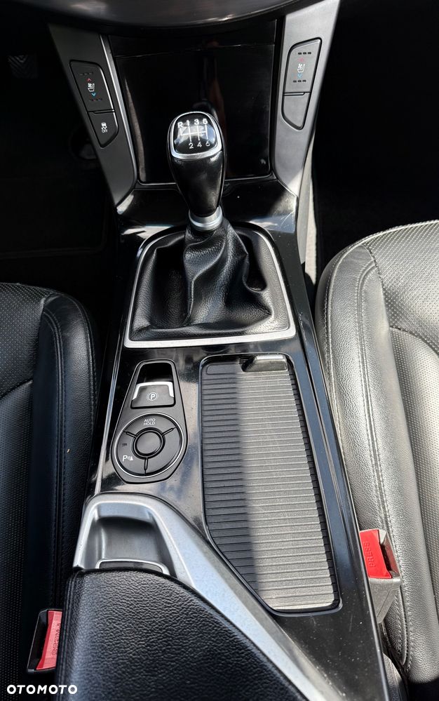Hyundai i40 - 19