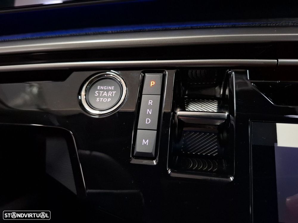 Peugeot E-3008 73 kWh Allure - 12