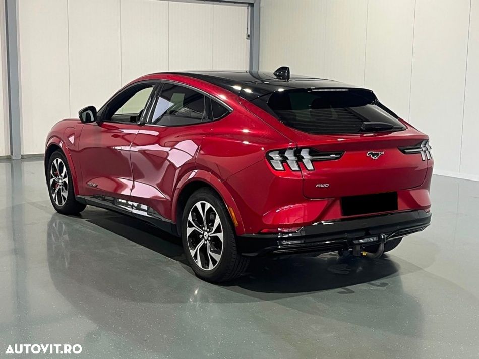 Ford Mustang Mach-E AWD PREMIUM - 4