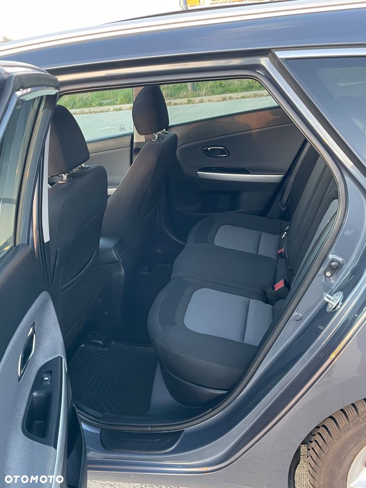 Kia Ceed 1.6 CRDi Business Line - 12