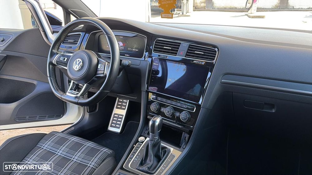 VW Golf GTD 2.0 TDI SCR DSG - 5