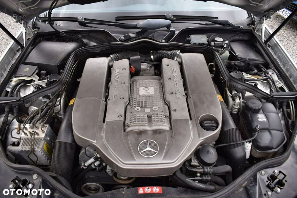 Mercedes-Benz Klasa E 55 AMG Automatik - 13