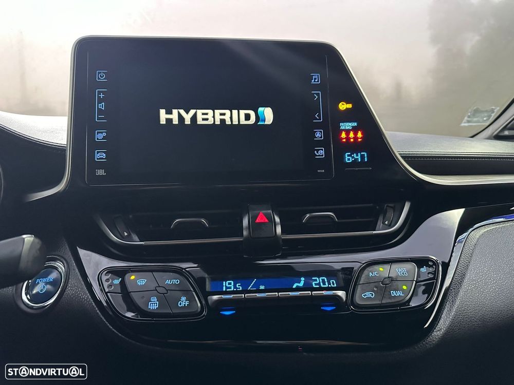 Toyota C-HR 1.8 Hybrid Exclusive - 18