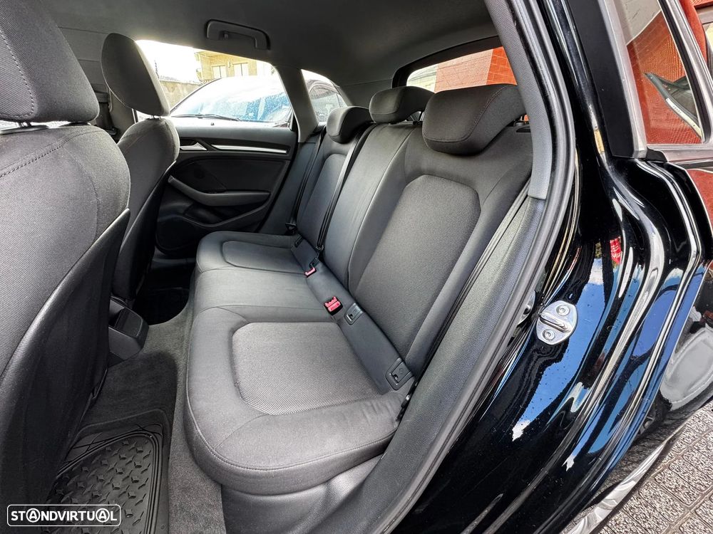 Audi A3 Sportback 1.6 TDI Advance - 20