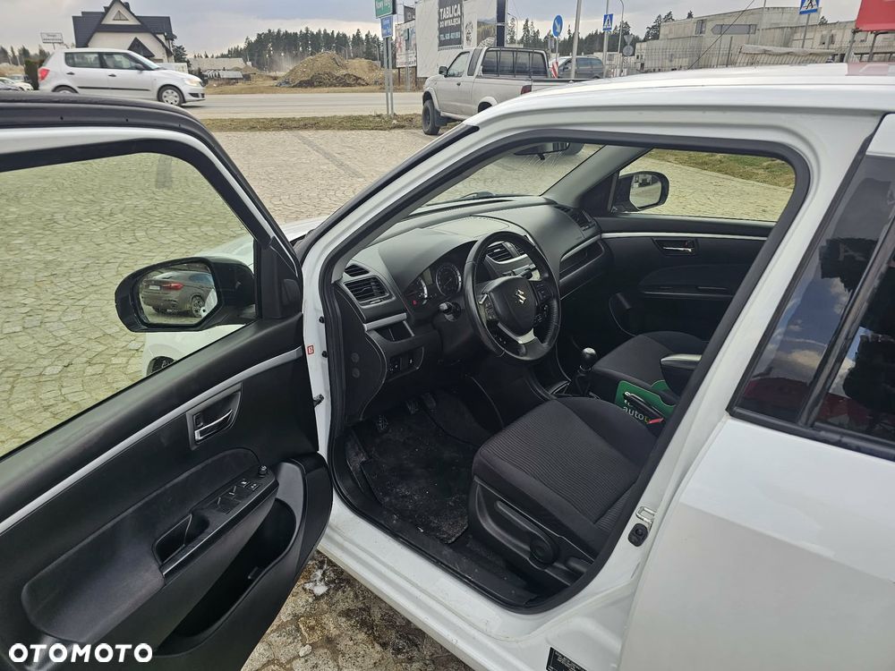 Suzuki Swift 1.2 4x4 Club - 24