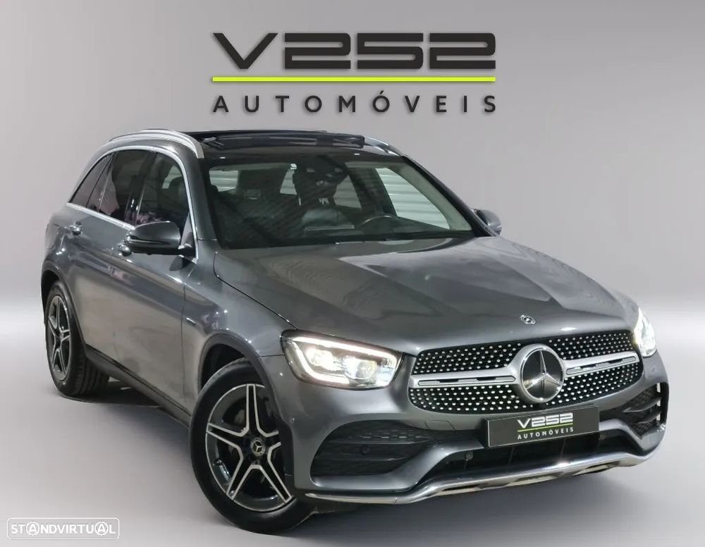 Mercedes-Benz GLC 300 e 4Matic 9G-TRONIC AMG Line - 1