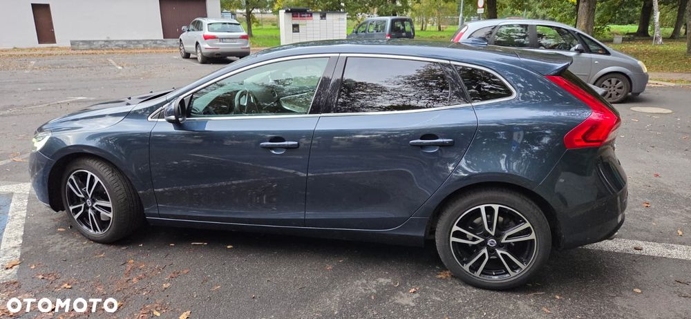Volvo V40 T3 Drive-E Inscription - 18